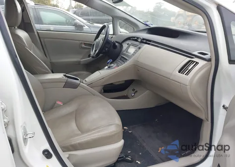 2014 Toyota Prius Four из США, поврежденный, VIN JTDKN3DU6E1735737